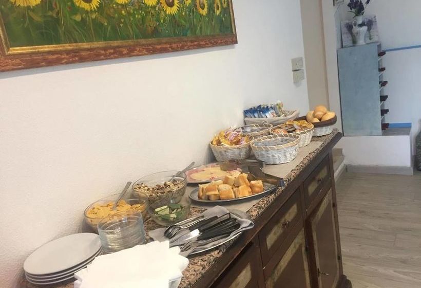 ホテル Albergo Oasi