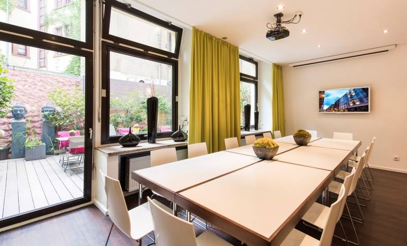 Ambassador Hotel Frankfurt