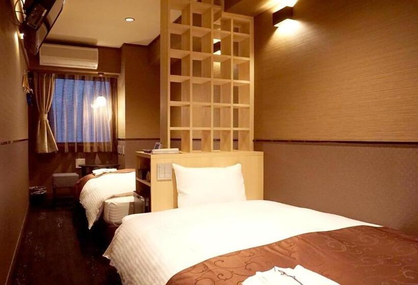 Apa Hotel Ginza Kyobashi Tokyo Eki Yaesu Minamiguchi