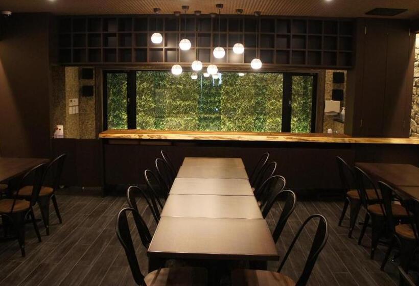 Apa Hotel Ginza Kyobashi Tokyo Eki Yaesu Minamiguchi