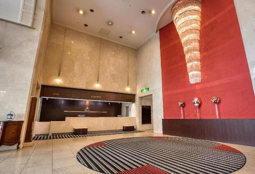 Apa Hotel Matsuyamajo Nishi