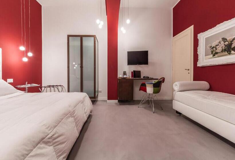 هتل Astro Mediceo