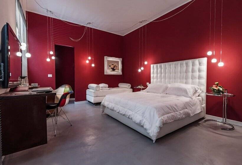 هتل Astro Mediceo