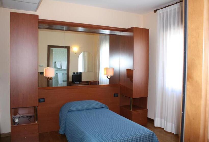 בית מלון כפרי Belfiore