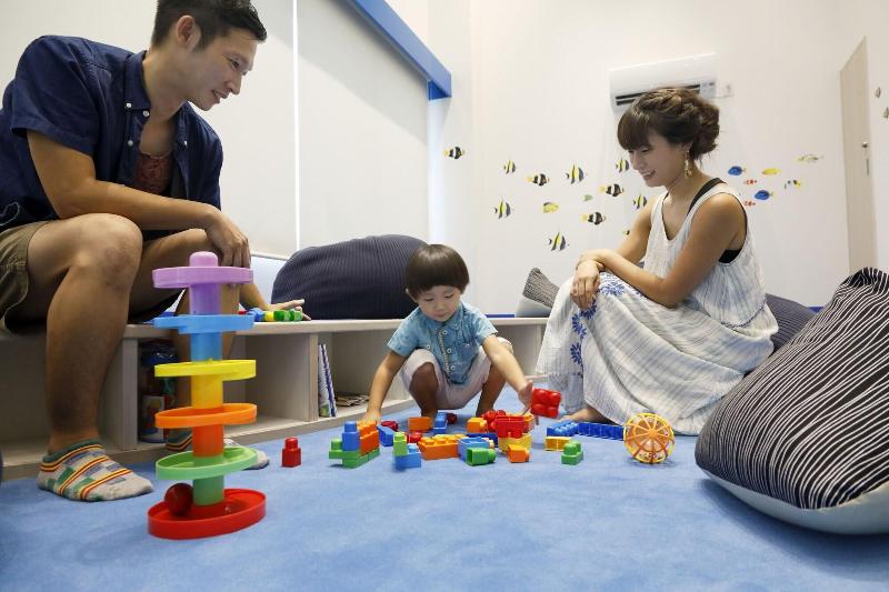 Отель Breeze Bay Marina