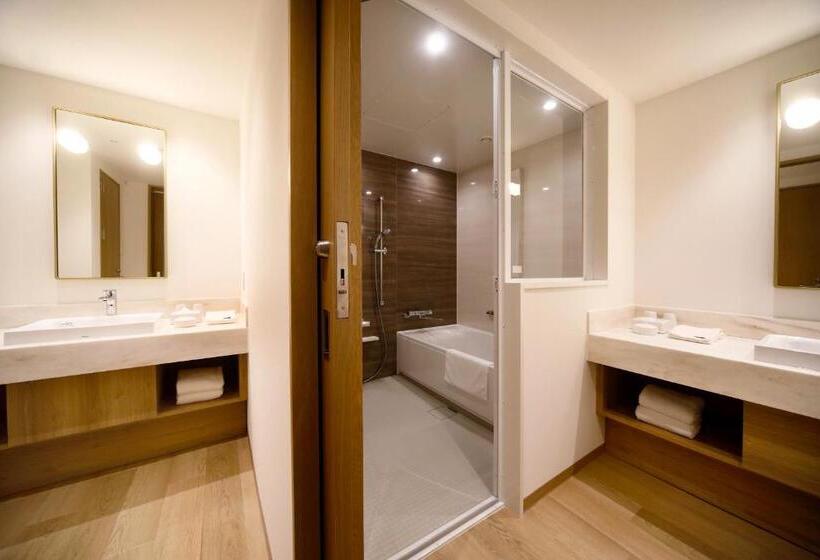 Отель Breeze Bay Marina