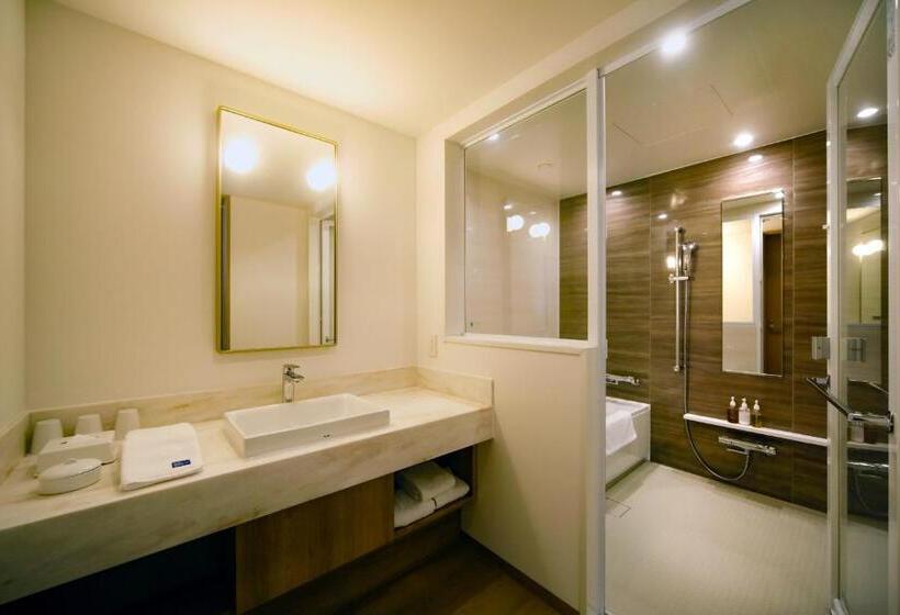 Отель Breeze Bay Marina