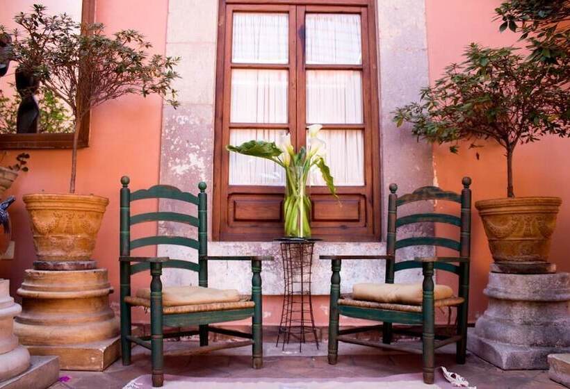 Отель Casa Eugenia