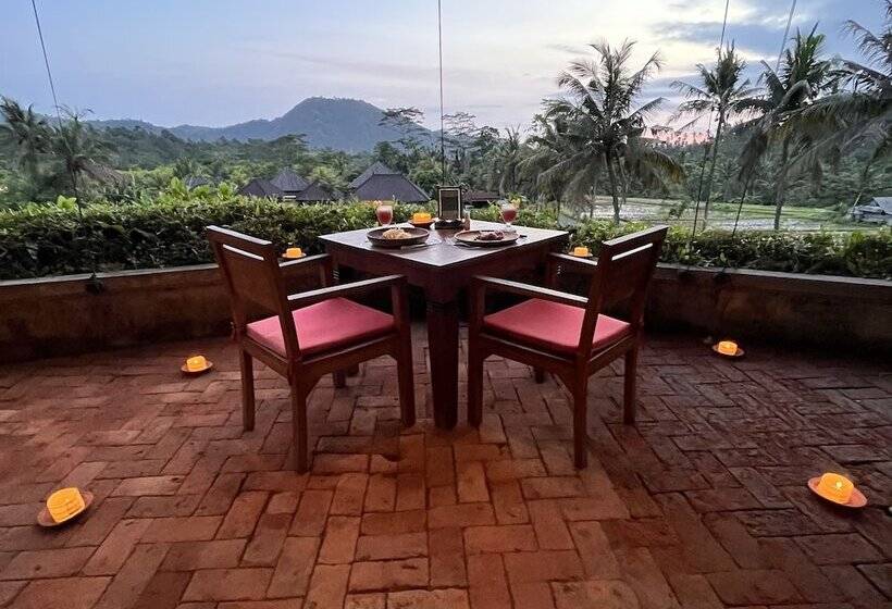 בית מלון כפרי Cepik Villa Sidemen