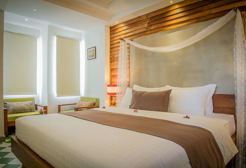 هتل Chronicle Angkor