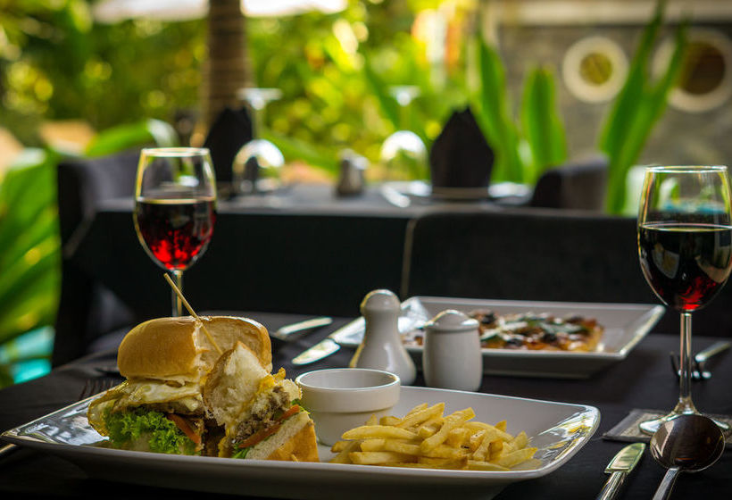 هتل Chronicle Angkor