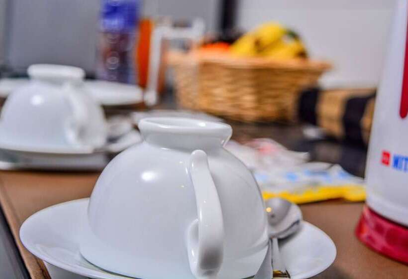 בית מלון כפרי City Breeze By Amaranta