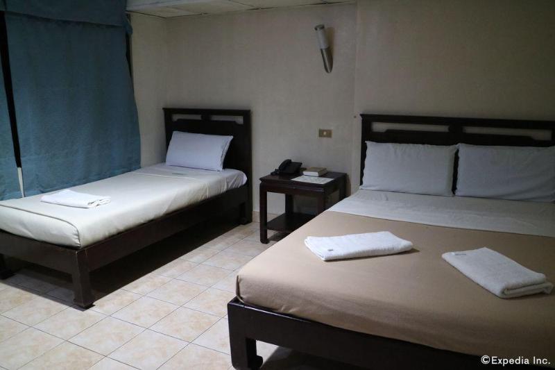 هتل City Corporate Inn