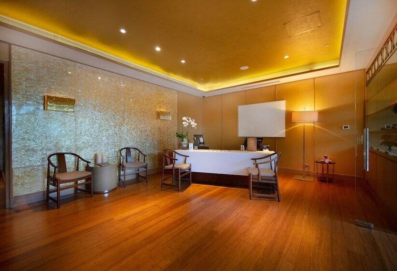 هتل City Of Dreams   Nüwa Manila