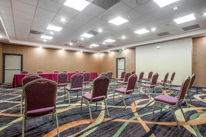 Clarion Hotel Fort Mill Near Amusement Park