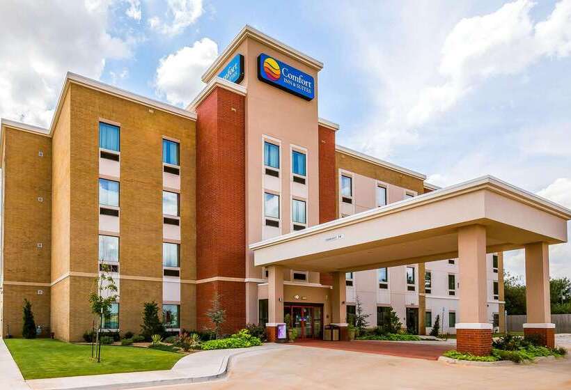 فندق Comfort Inn & Suites Newcastle  Oklahoma City