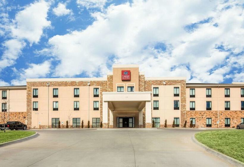 هتل Comfort Suites   Dodge City