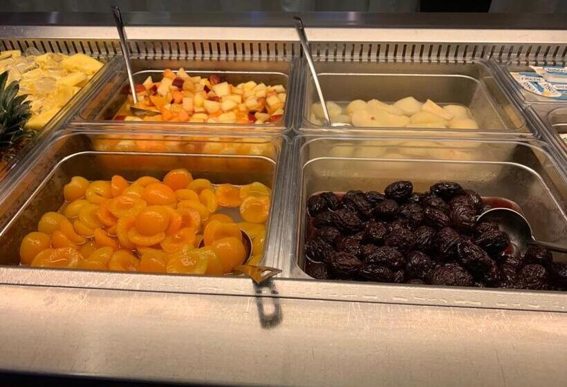 호텔 El Salvador Frontemare Piscina Riscaldata