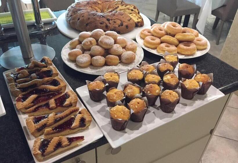 호텔 El Salvador Frontemare Piscina Riscaldata