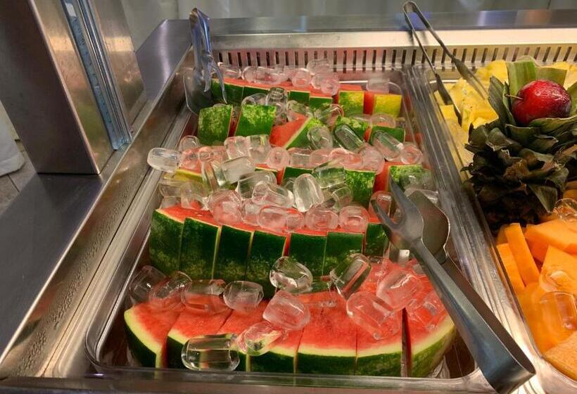 호텔 El Salvador Frontemare Piscina Riscaldata