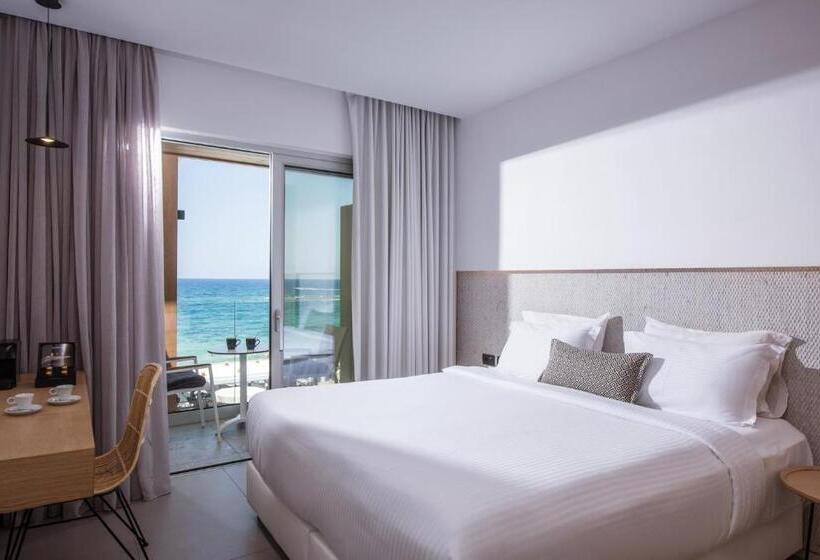 هتل Enorme Ammos Beach Resort