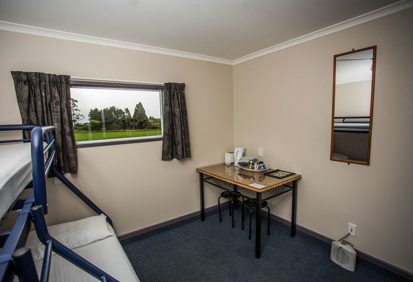 בית מלון כפרי Fiordland Great Views Holiday Park