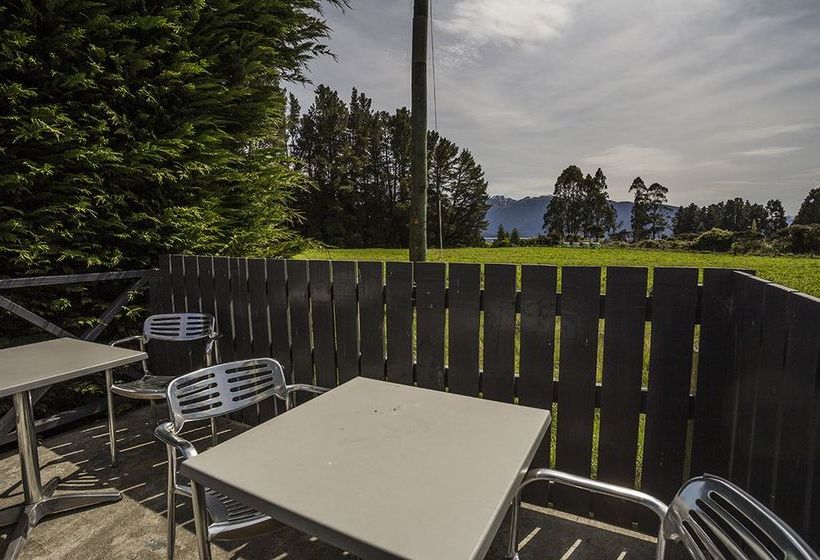 בית מלון כפרי Fiordland Great Views Holiday Park