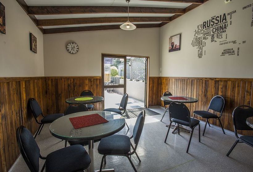 בית מלון כפרי Fiordland Great Views Holiday Park