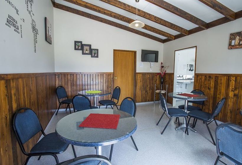 בית מלון כפרי Fiordland Great Views Holiday Park