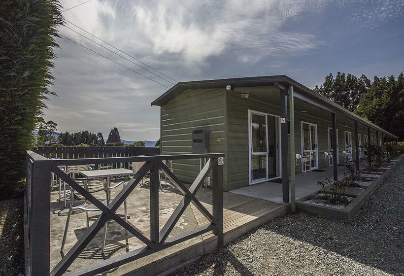 בית מלון כפרי Fiordland Great Views Holiday Park