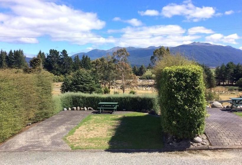בית מלון כפרי Fiordland Great Views Holiday Park