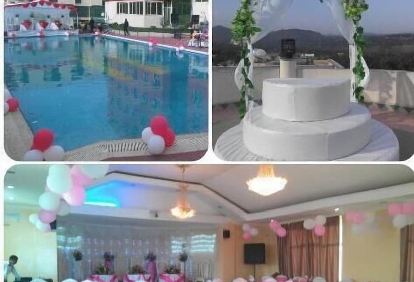 Отель Florida International