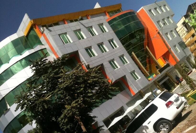 Отель Florida International