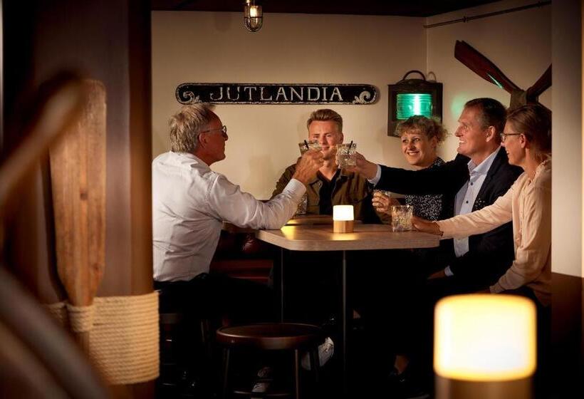 Gl. Avernæs Sinatur Hotel & Konference