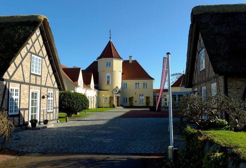Gl. Avernæs Sinatur Hotel & Konference