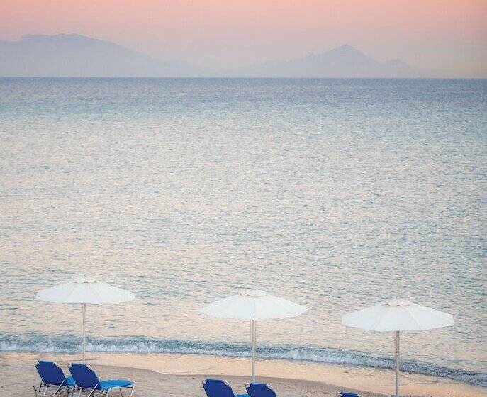 ホテル Grand Blue Beach