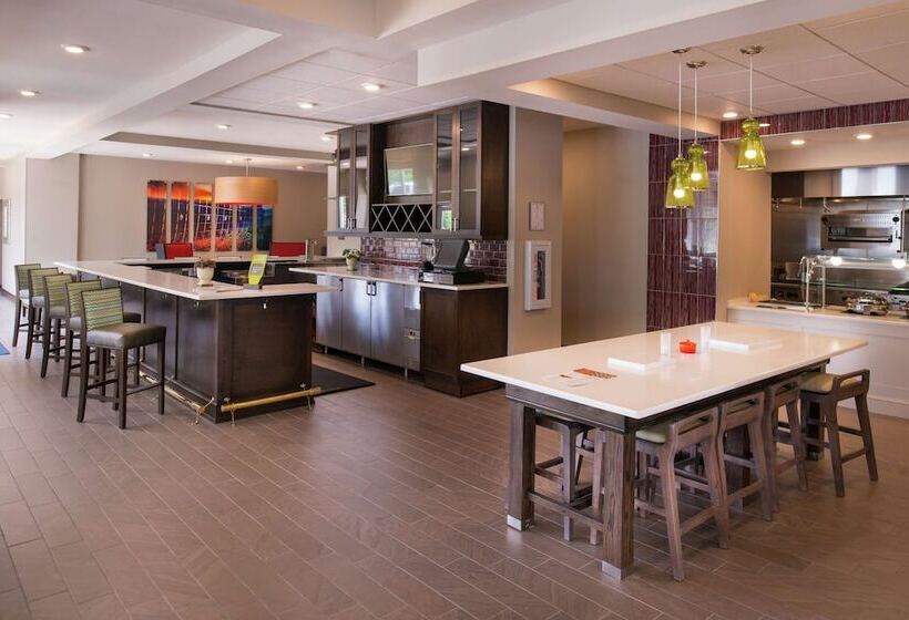 فندق Hilton Garden Inn Bristol