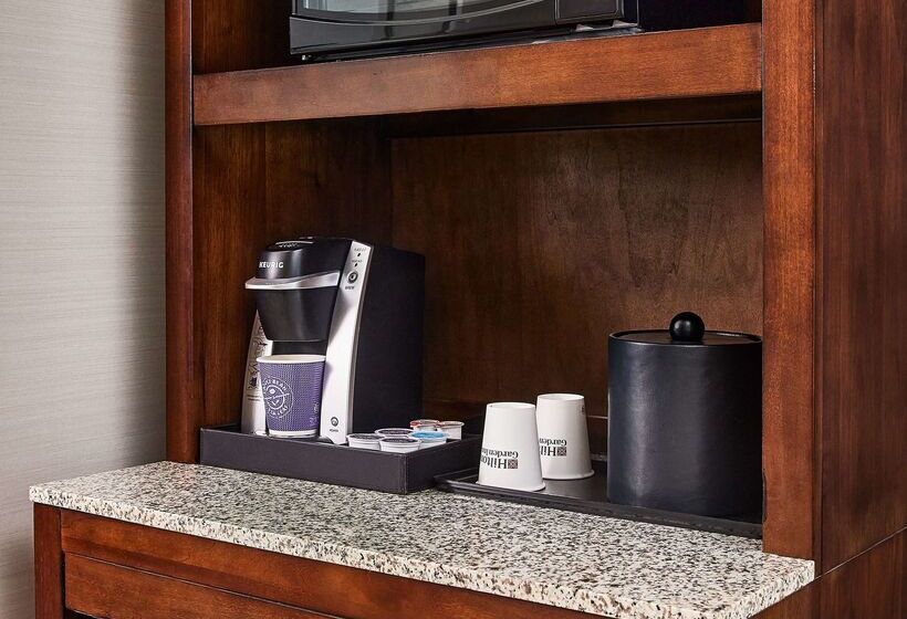 هتل Hilton Garden Inn Nashville Downtown/convention Center