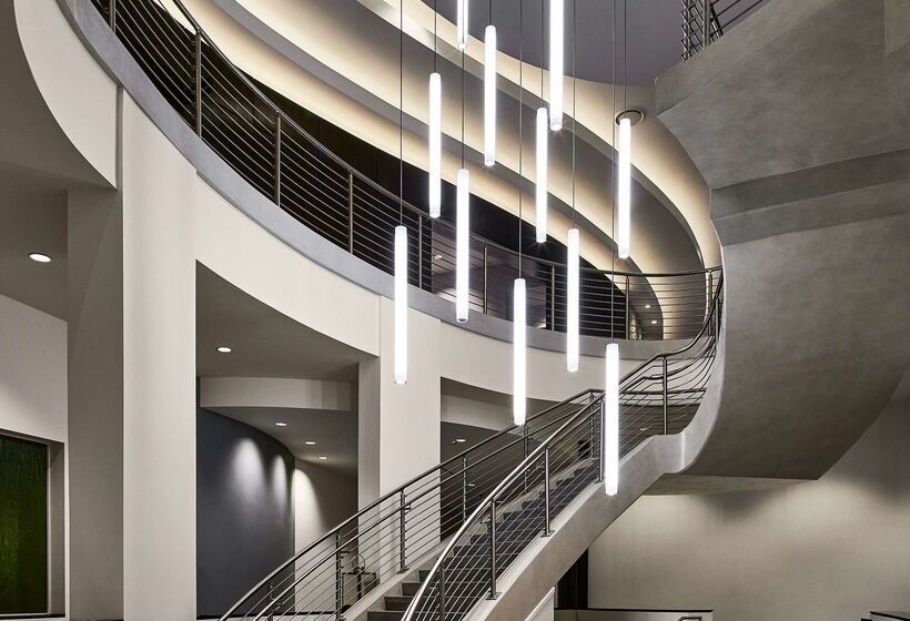 هتل Hilton Garden Inn Nashville Downtown/convention Center