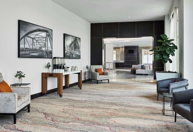 هتل Hilton Garden Inn Nashville Downtown/convention Center