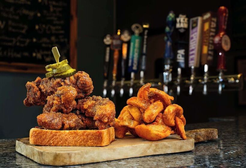 هتل Hilton Garden Inn Nashville Downtown/convention Center