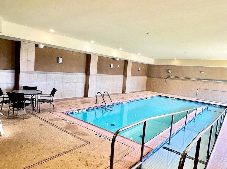 فندق Holiday Inn Express Alva, An Ihg