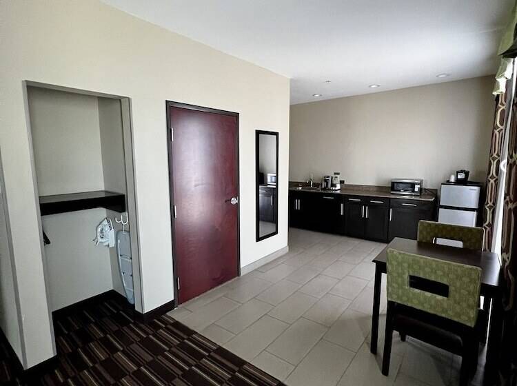 فندق Holiday Inn Express Alva, An Ihg