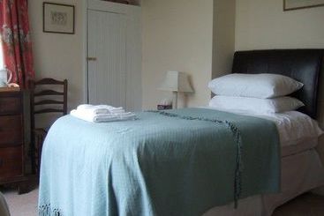 هتل Howden House Bed And Breakfast