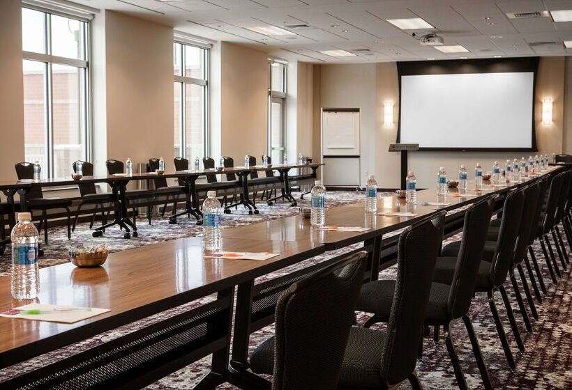 فندق Hyatt Place Kansas City Lenexa City Center