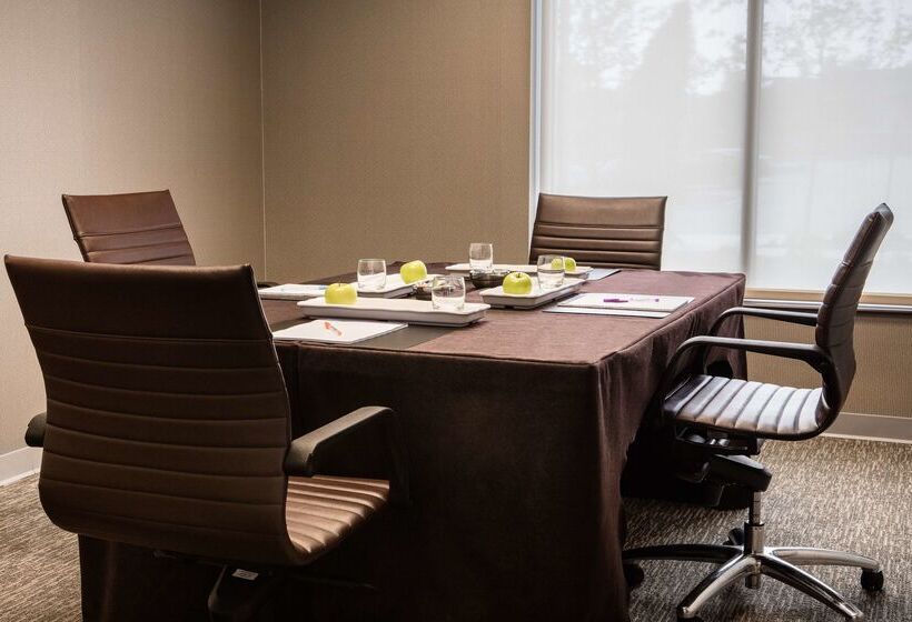 فندق Hyatt Place Kansas City Lenexa City Center