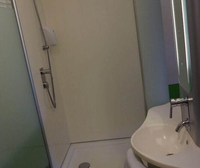 酒店 Ibis Budget Jakarta Airport