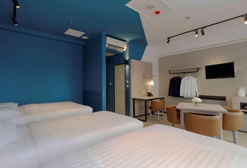 בית מלון כפרי Ibis Budget Phnom Penh Riverside