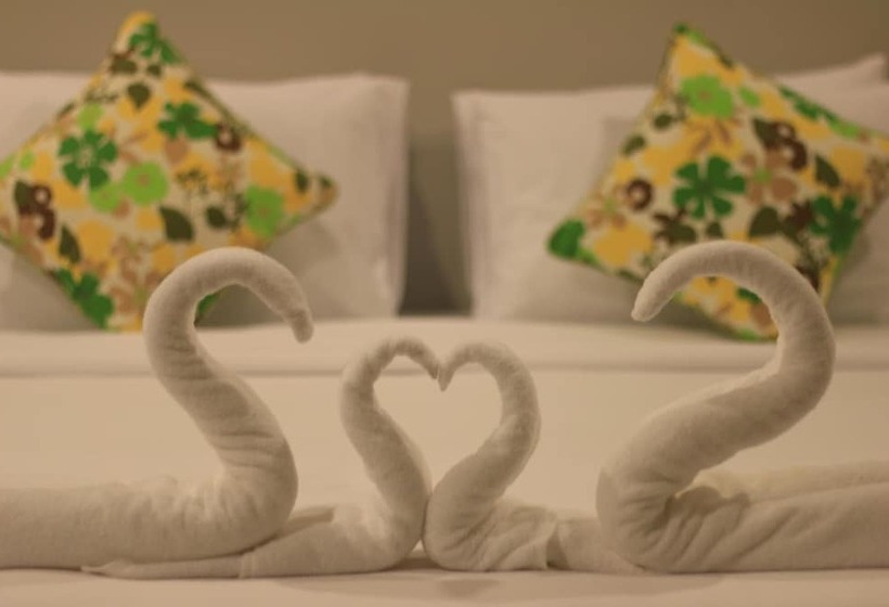 酒店 Karon Sea Side