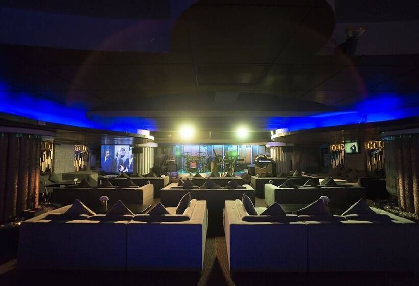 호텔 Kiss Gardenhome Chic